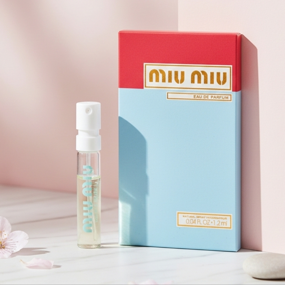 Miu Miu Eau de Parfum Spray Fragrance Mini Sample Size New
